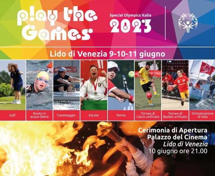Composizione grafica con scritta "Play the games" e foto di atleti con disabilità intellettive che praticano vari sport