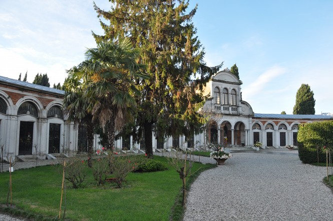 Interno cimitero di S.Michele (archivio Comune Ve - Veritas)