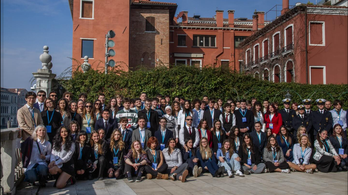Foto di gruppo RS Venezia 2025 EYP
