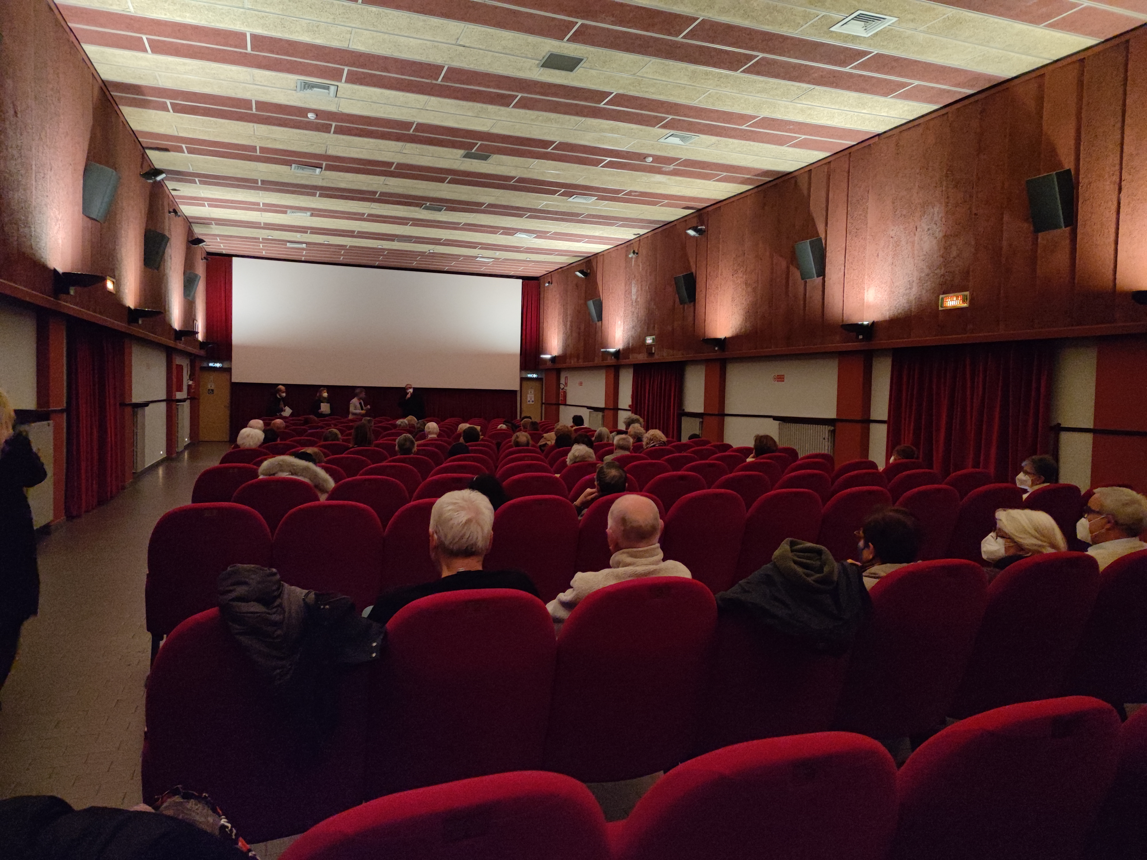 Platea alla proiezione del film "Woman in gold"