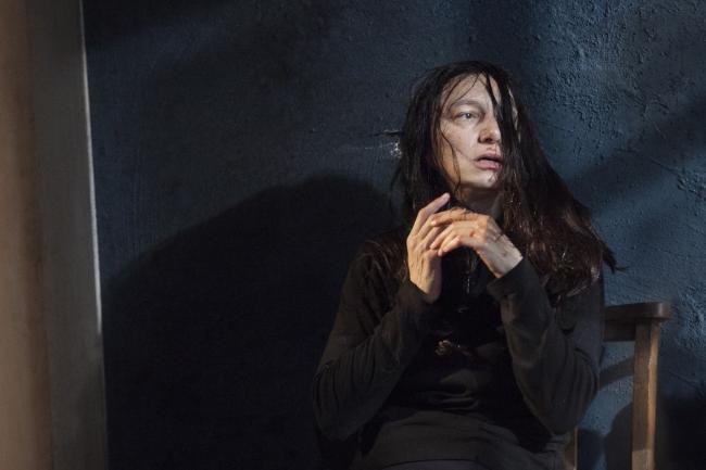 Misery immagine di scena - foto Alice Pavesi
