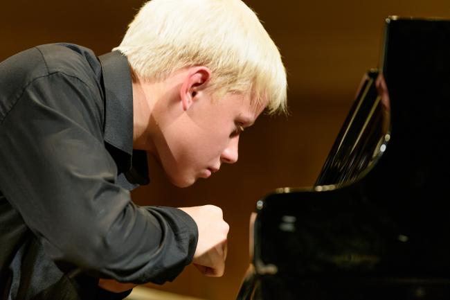 Alexander Malofeev pianoforte